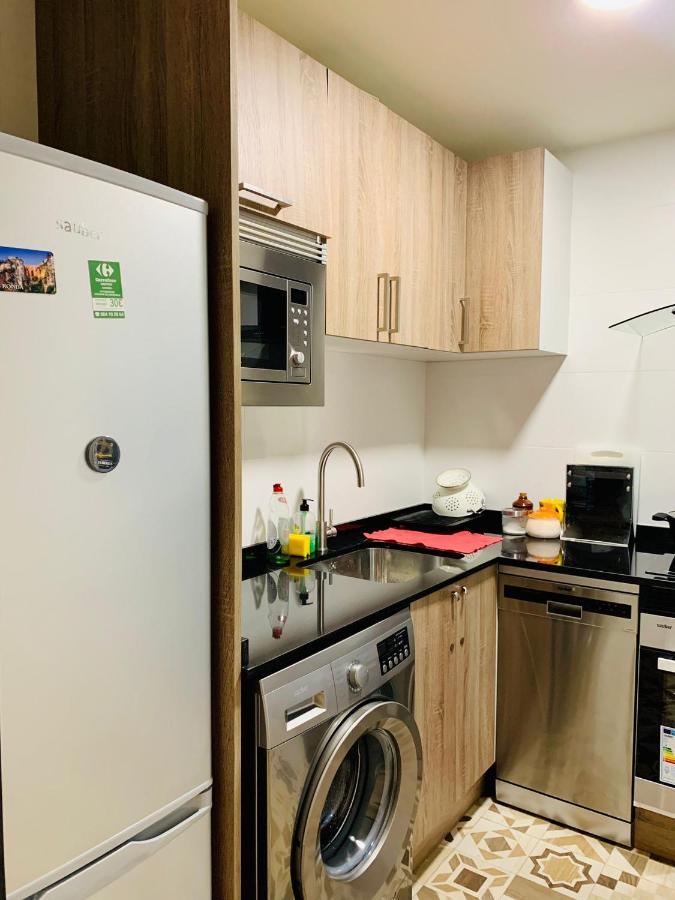 Piso Recien Reformado Y Con Buena Ubicacion Leilighet Oviedo Eksteriør bilde